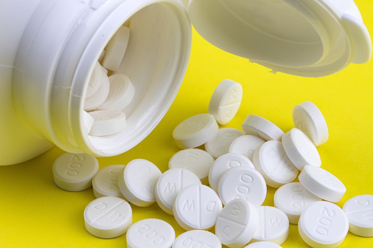 ホワイトニングで医薬品不使用の効果的な方法は？