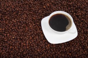 コーヒー着色を防ぐためのホワイトニング方法は？